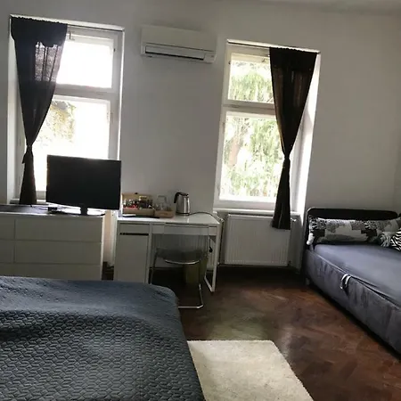 Appartement Central - Studio Kama Ljubljana